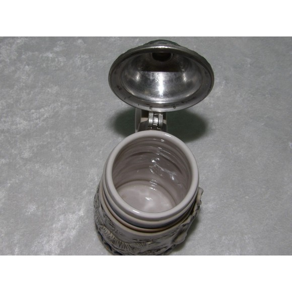 🎁Avon Endangered Species Mountain Zebra Mini Stein Vintage 1992 - Picture 8 of 9